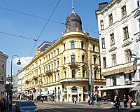 Palais Kaufmännisches Vereinshaus in Linz, Blick nach Norden, Ecke Landstraße-Bismarckstraße Foto Dr. O. Dohle, 24.4.2009
